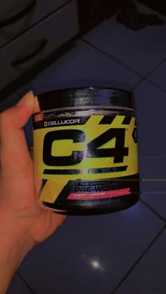 C4 prework for gym 100% orignal bought from dubai c4 pre workout