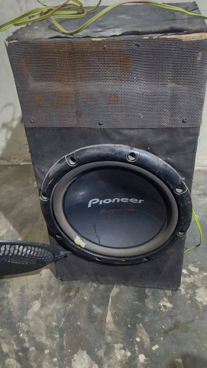 Pioneer genuine sub woofer 309 model champion series 5