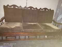 orignal wooden sofa condition 10 by 9