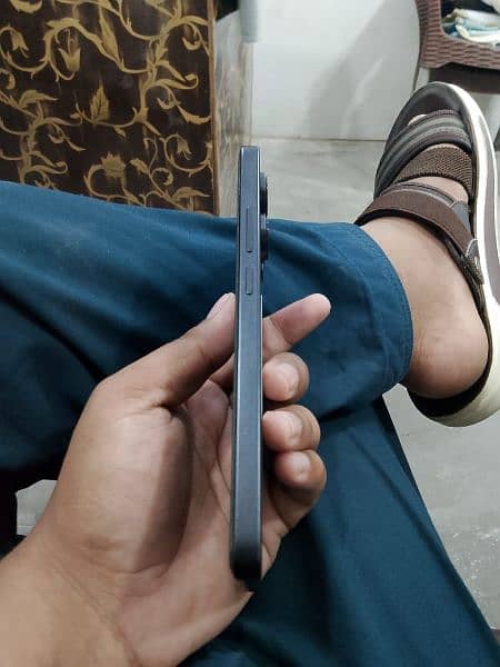 Redmi note 13 8gb 256 gb with box and assessory 0