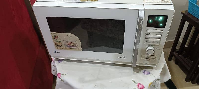 LG MICROWAVE OVEN 0