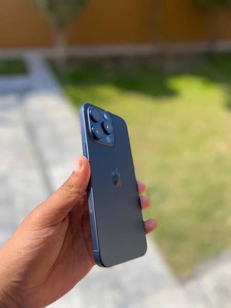 Iphone 15 pro max jv blue titanium 1