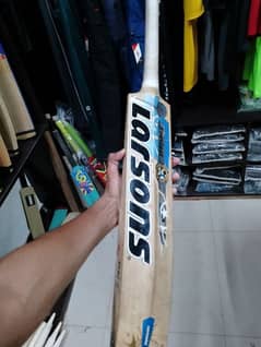 Larsons English willow cricket bat 0
