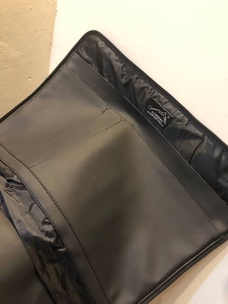 Laptop Sleeve Alpinebear • Phone • Tablet • Multiple Compartments 2