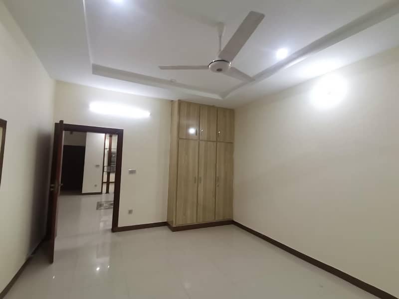 Upper Portion Available for Rent 6