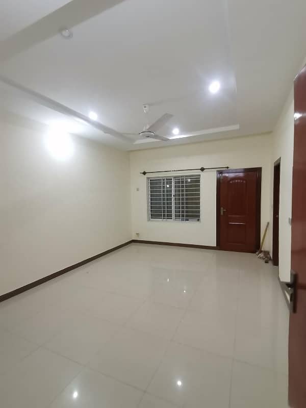 Upper Portion Available for Rent 8