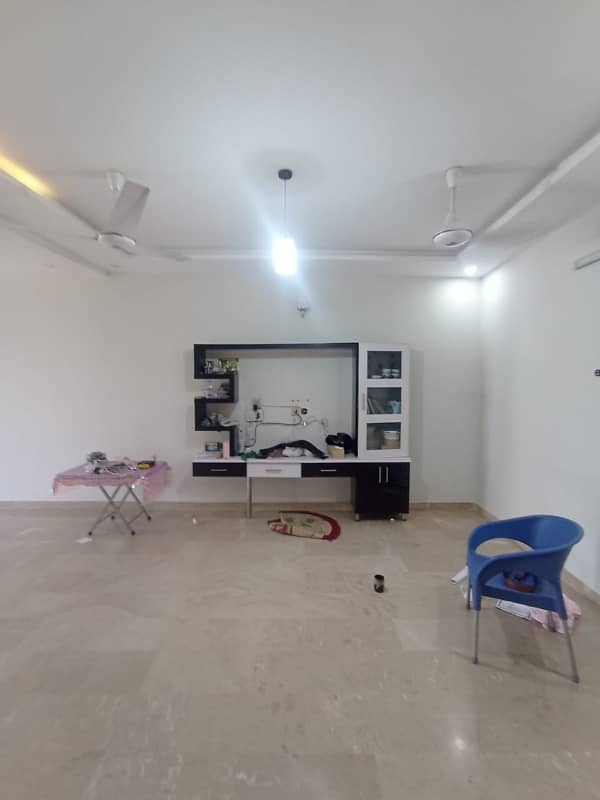 Upper Portion Available for Rent 5