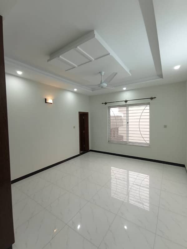 Upper Portion Available for Rent 2