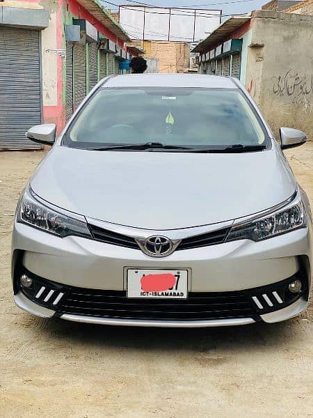 Toyota corolla altis 1.6 2018 Automatic. seal to seal ok. 3 pieces touch 2