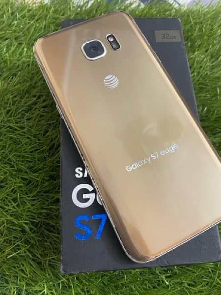 Samsung Galaxy S7 Edge 0