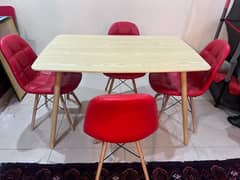 IKEA Dining Table with 4 chairs 0