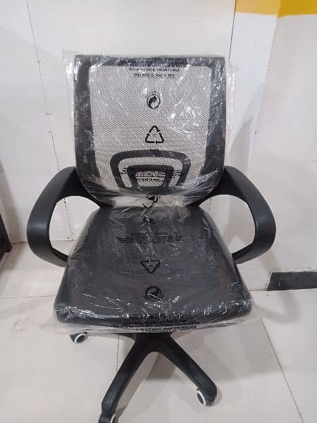 office chair/study Table/mesh Back chair 0