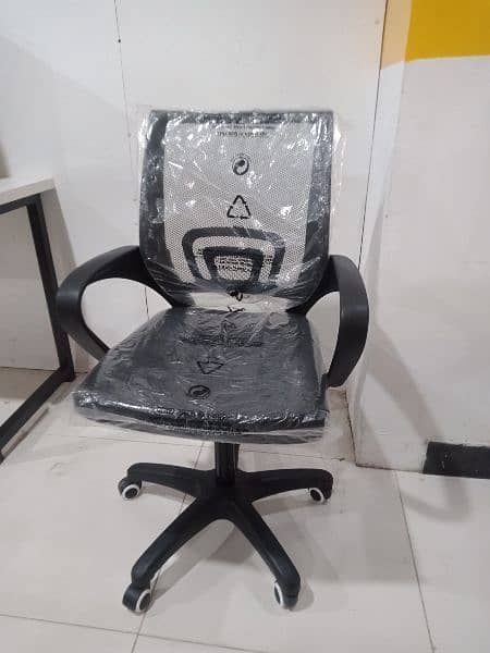 office chair/study Table/mesh Back chair 2