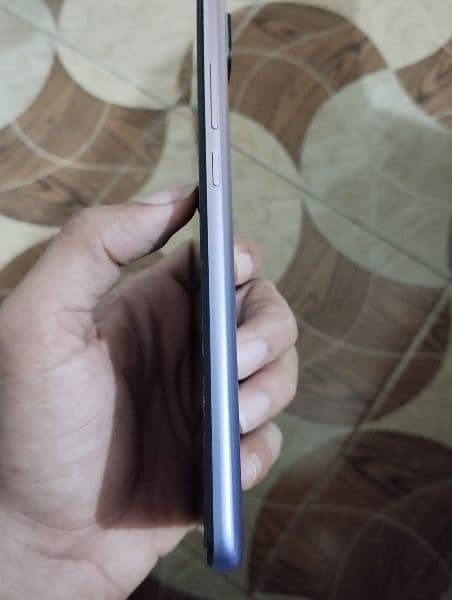 Xiaomi redmi 9c, 4gb.  128gb rom, with box like brand new in condition 6