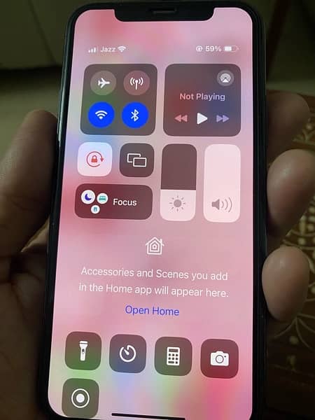 PTA Approved iphone 11 Pro 3
