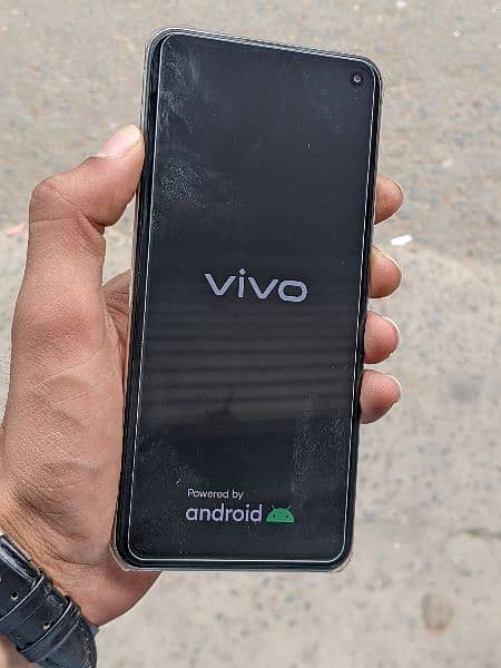 Vivo V17 1