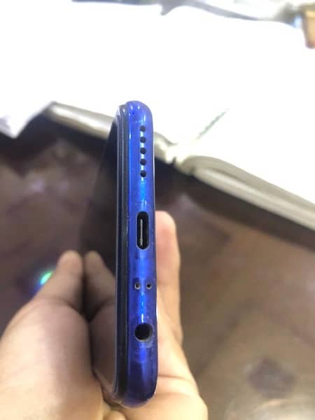 redmi note 8 pta approved with original charger 4