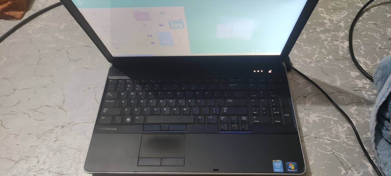 DELL LATITUDE E 6540 Core i7 4th gen 4