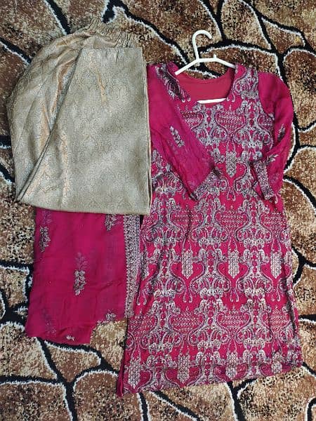2 dress with one contrasting Banarasi Trouser. 6