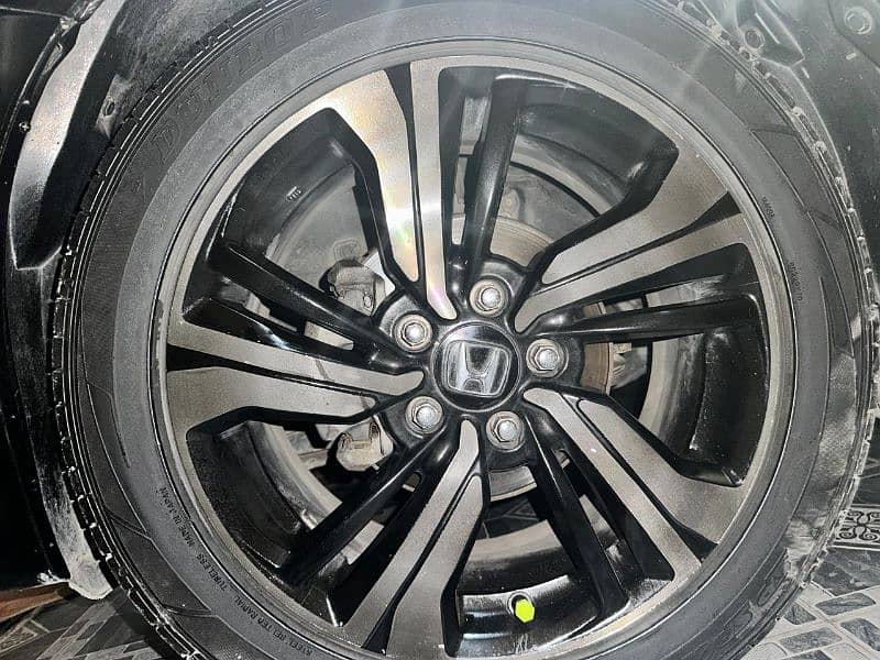 Tyres and Alloy rims for sale 215/55R/17 3