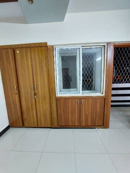 FLAT FOR RENT IN SAFARI HEIGHTS. 2