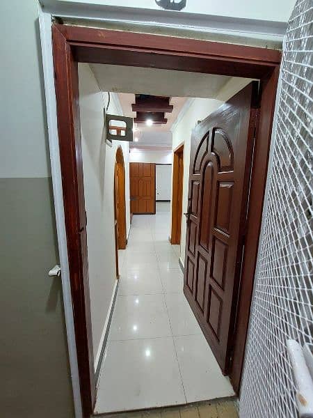 FLAT FOR RENT IN SAFARI HEIGHTS. 12