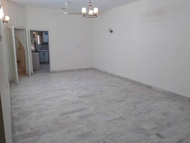Defence DHA phase 5 badar commercial 3 bed D D apartment 1rst floor family building available for rent 3