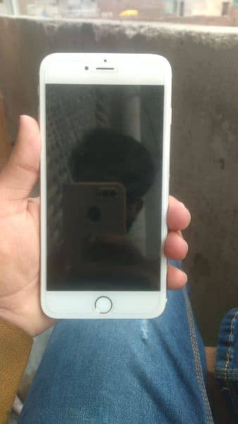 iPhone 6 plus 16  10 by 10 condition battery change finger nahi chalta 1