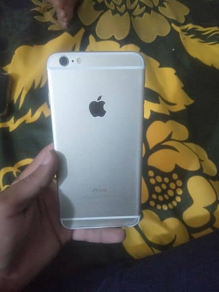 iPhone 6 plus 16  10 by 10 condition battery change finger nahi chalta 2