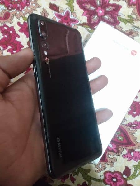 Huawei P20 Pro (PTA Approved) 3