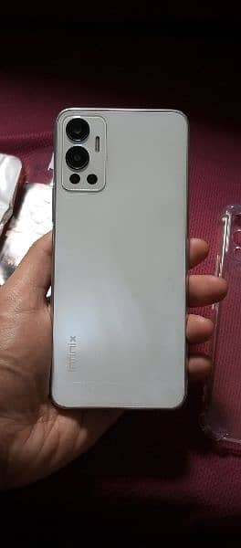 Infinix Hot 12 just like new with box 6 128gb 10/10 condition 1