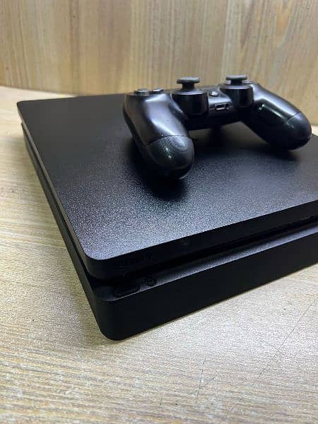 ps4 slim 500gb with 1 game 14