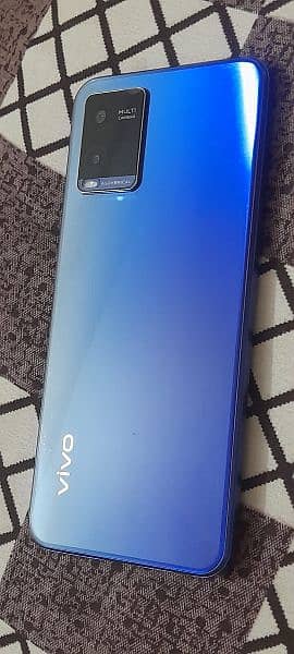 vivo Y21 Condition 10/10 With box with original charger 1