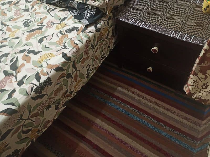bed dressing side table 3
