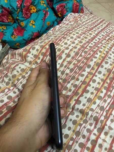 Xiaomi Redmi 10A 6/128 Black 4