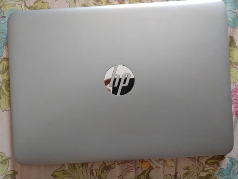 Hp Elitebook 820 G3 (Touch and Type) 7