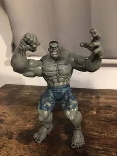 Marvel select figure original grey hulk 9 inches. 0