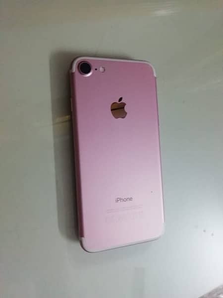 iphone 7 with box 3