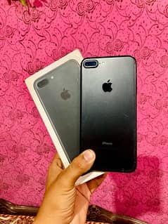 iPhone 7 Plus 32Gb Approved With Box…!! 0