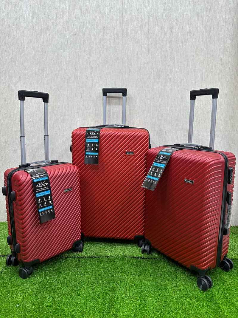 3PCS SET ANDEVERY TYPE OF SUITCASES AVAILABLE ON VERY REASONABLE PRICE 2