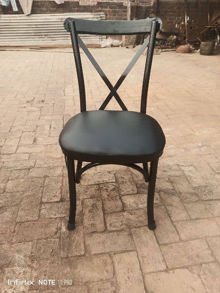 beautiful dining chair and table available 6