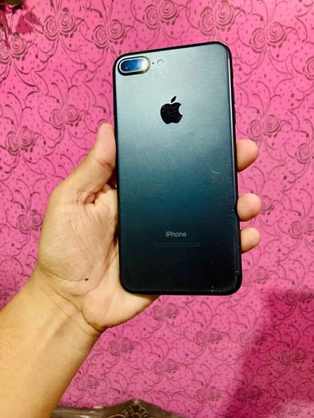 iPhone 7 Plus 32Gb Approved With Box…!! 1