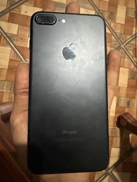 7 plus (PTA) 128 gb 10 by 8 all ok and warking only set 1