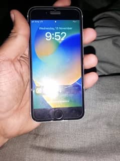 iphone SE 2020 64 gb PTA Approved