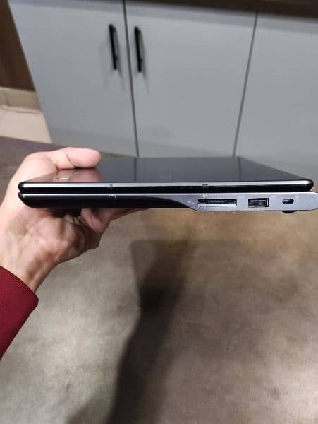 Acer C720 Laptop 12