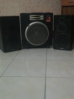 3 speakers best quality price 30000 by Toshiba pioneer