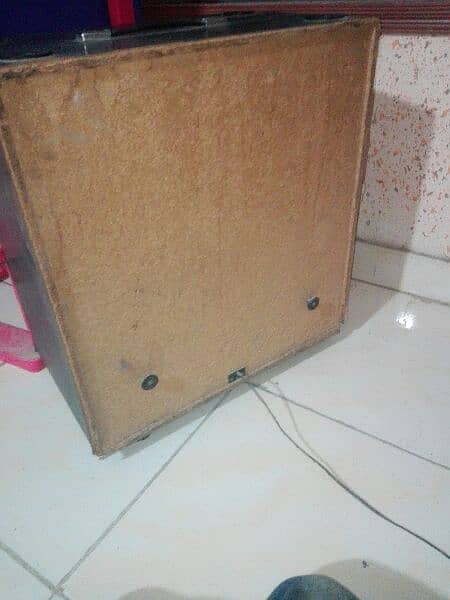 3 speakers best quality price 30000 by Toshiba pioneer 7