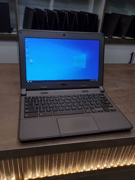 Dell Laptop 11 P22T Windows 10 4