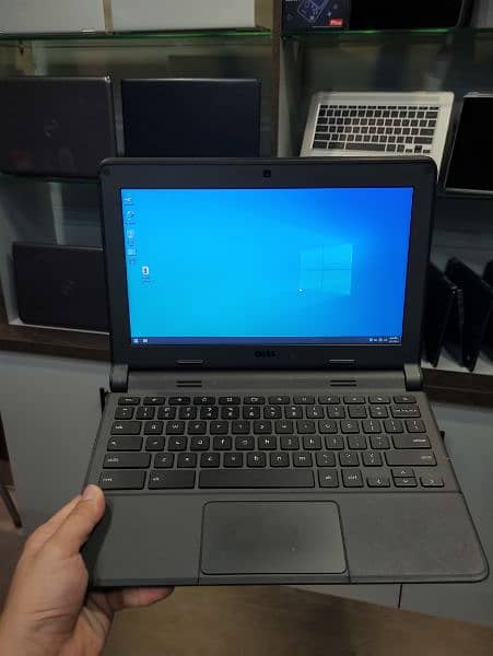 Dell Laptop 11 P22T Windows 10 7