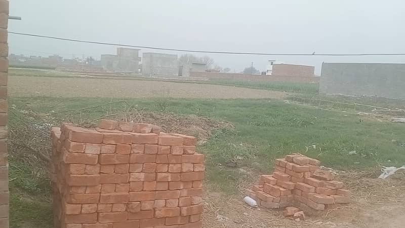 10 Marla Plot Gaga Village Near Bedian Road And DHA Ph 7 Lahore 3